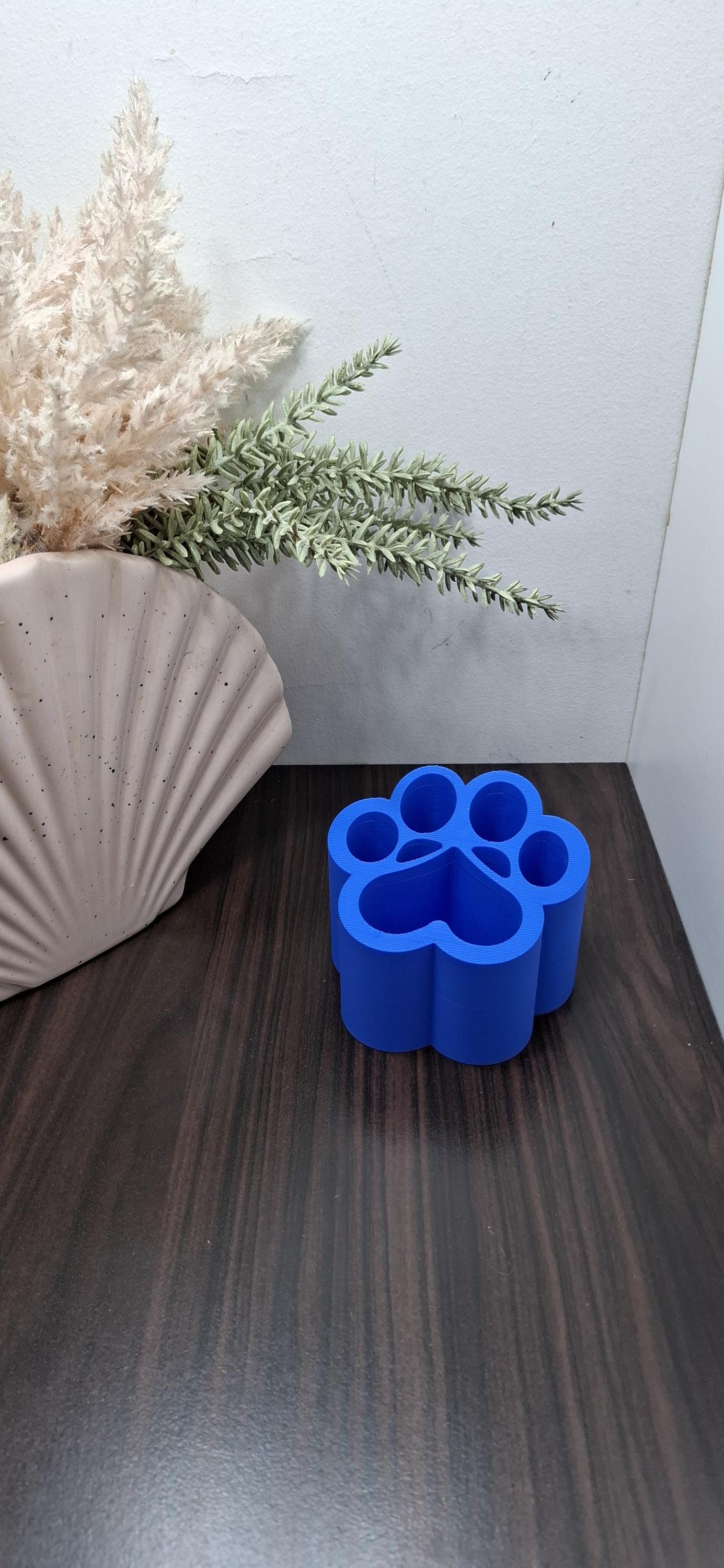 Dog Paw Print Heart Pen Holder - 3D Printed office organizer